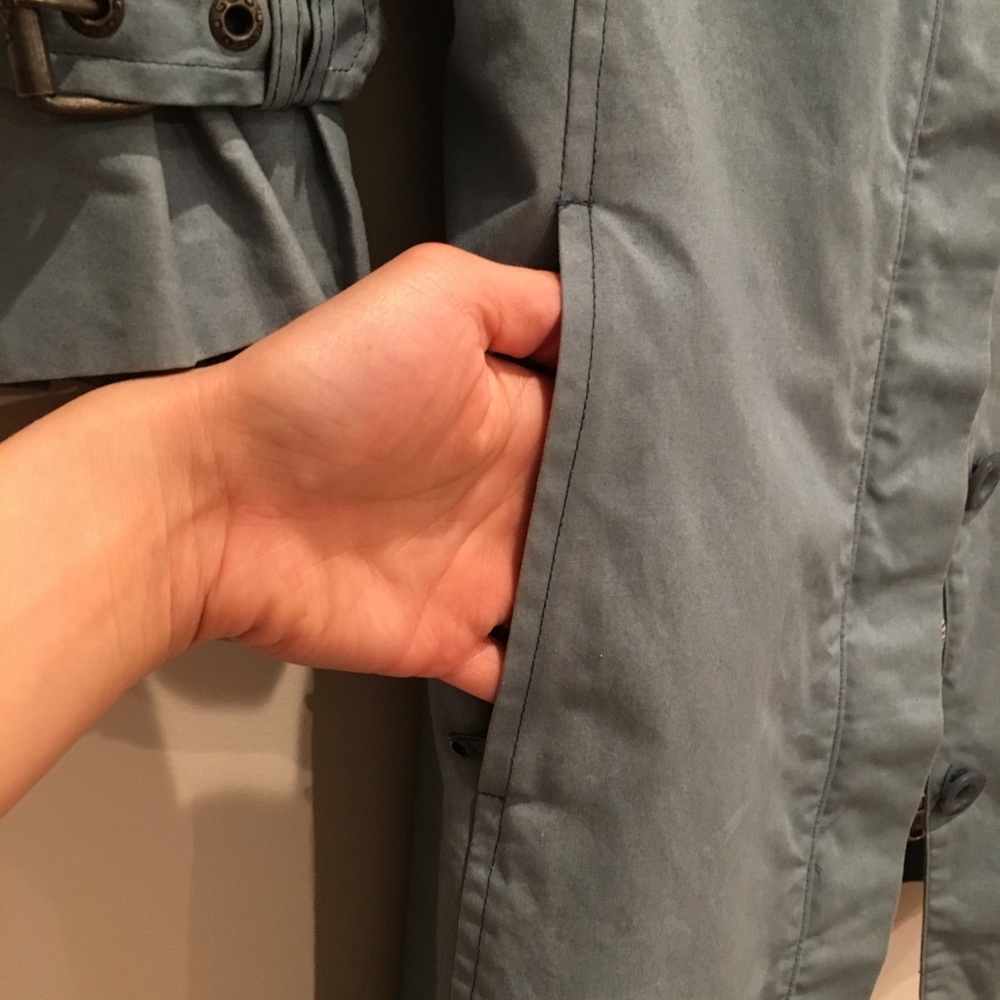 Authentic Collection Ugg jacket - Picture 3 of 8
